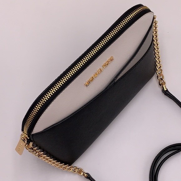 Michael Kors Jet Set Travel Medium Logo Dome Crossbody Bag - Picture 4 of 16